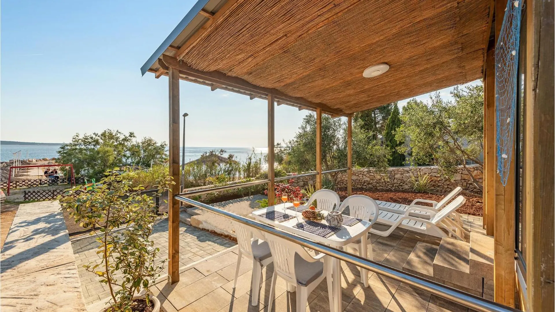 Stunning Home In Mandre With Kitchen Holiday home